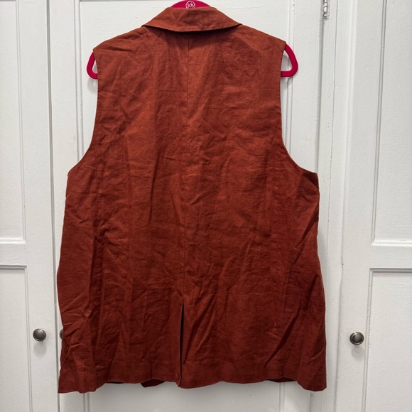 Madewell The Larson Linen Vest - Picture 7 of 10